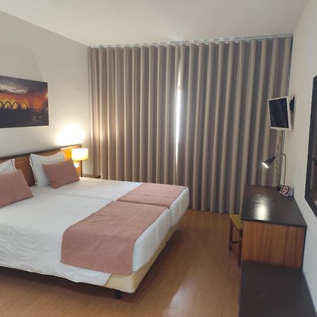 בראגה Hotel Dom Vilas מראה חיצוני תמונה