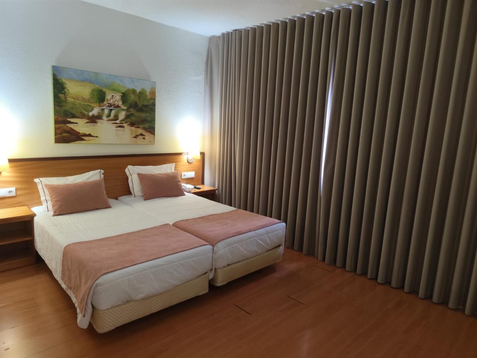 בראגה Hotel Dom Vilas מראה חיצוני תמונה